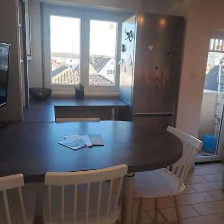 Apartment Classe 3 Etoiles, Parking Gratuit, Proche Centre-ville