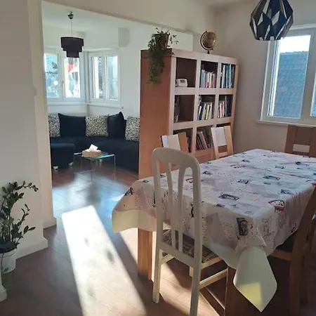 Classe 3 Etoiles, Parking Gratuit, Proche Centre-ville Apartment